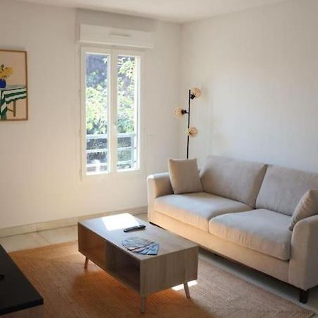 Suberbe Appartement Climatise Avec Terrasse แซ็งต์-ราฟาเอล ภายนอก รูปภาพ